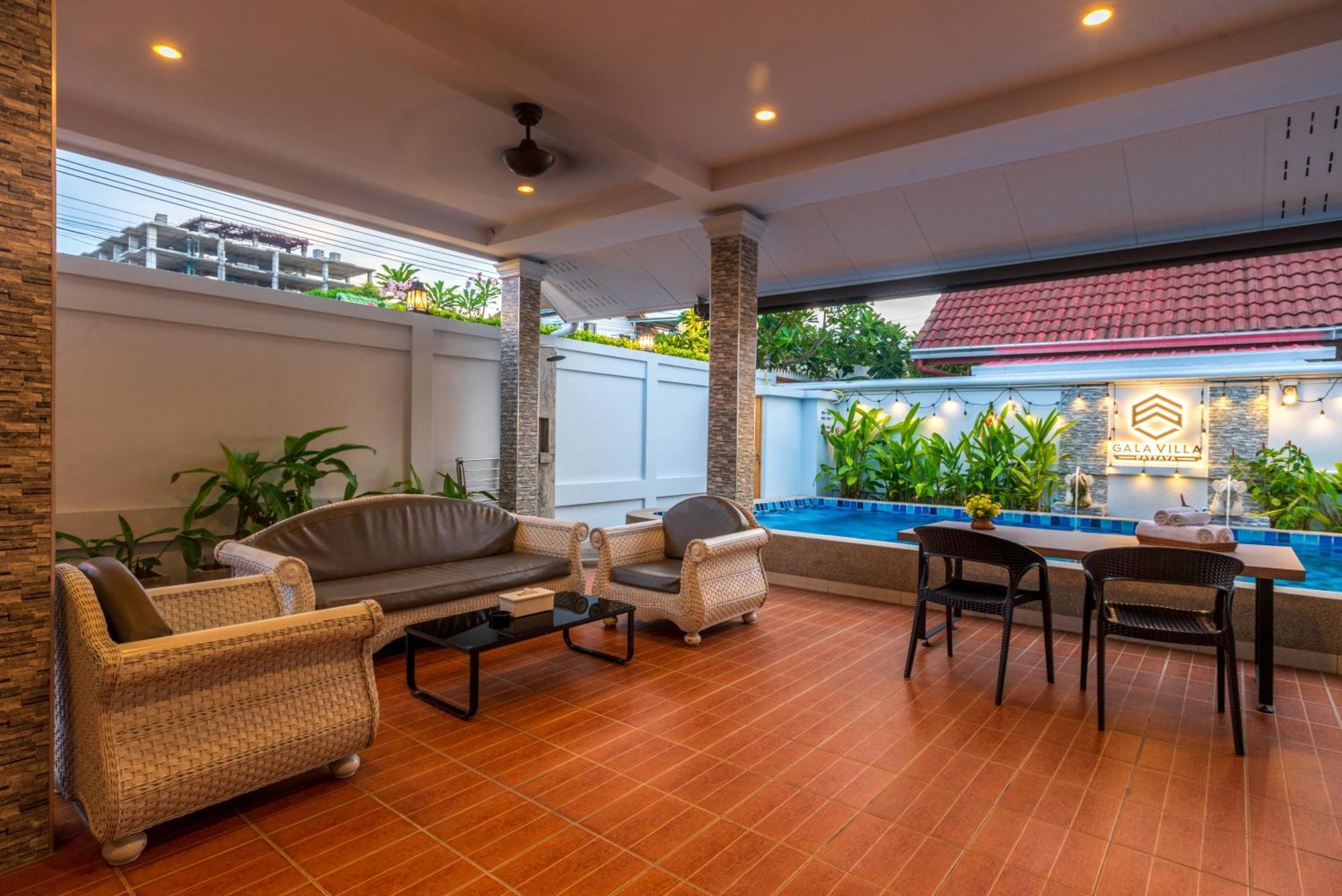 Private - Pool,sauna,snooker,bbq