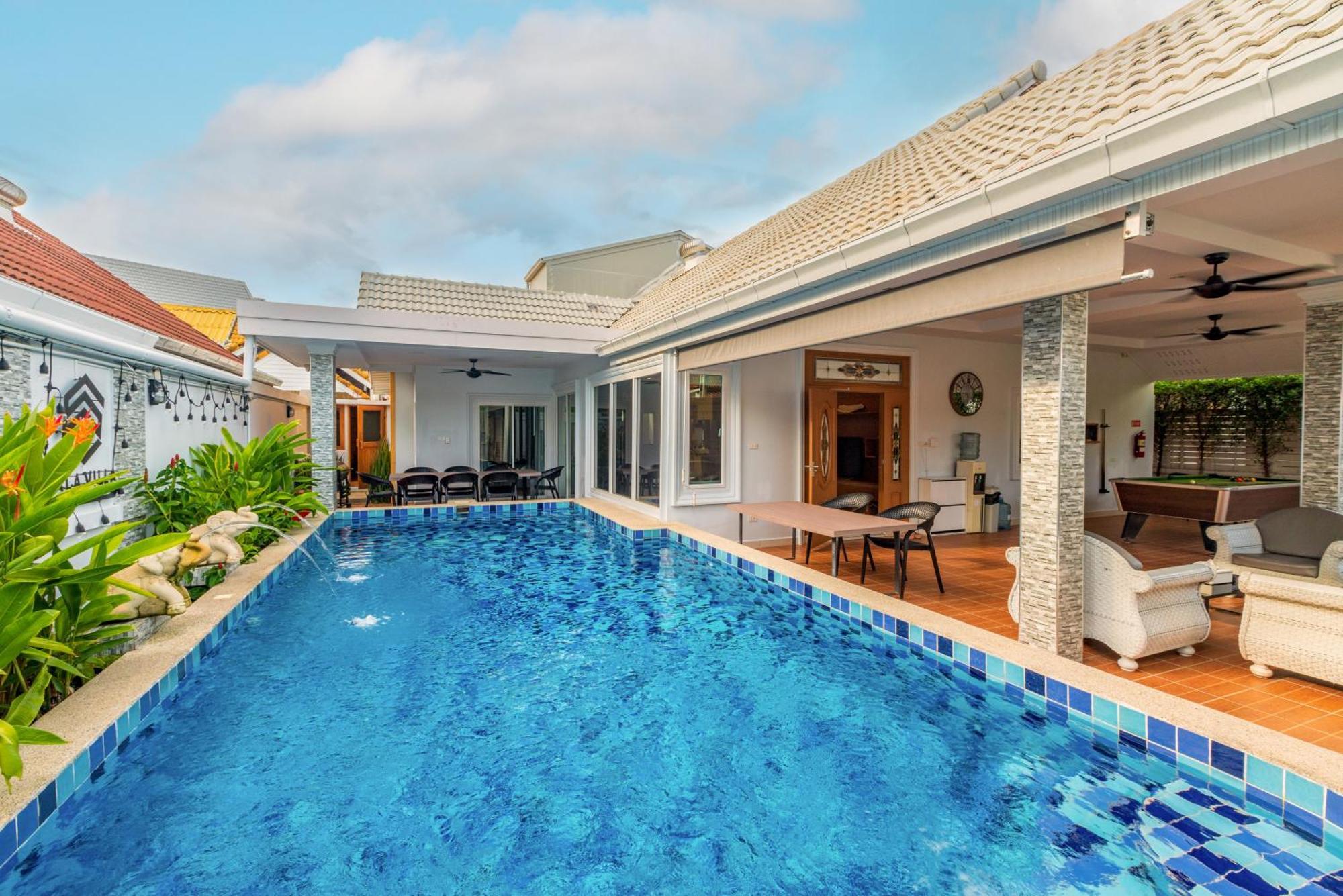 Private - Pool,sauna,snooker,bbq Villa Pattaya