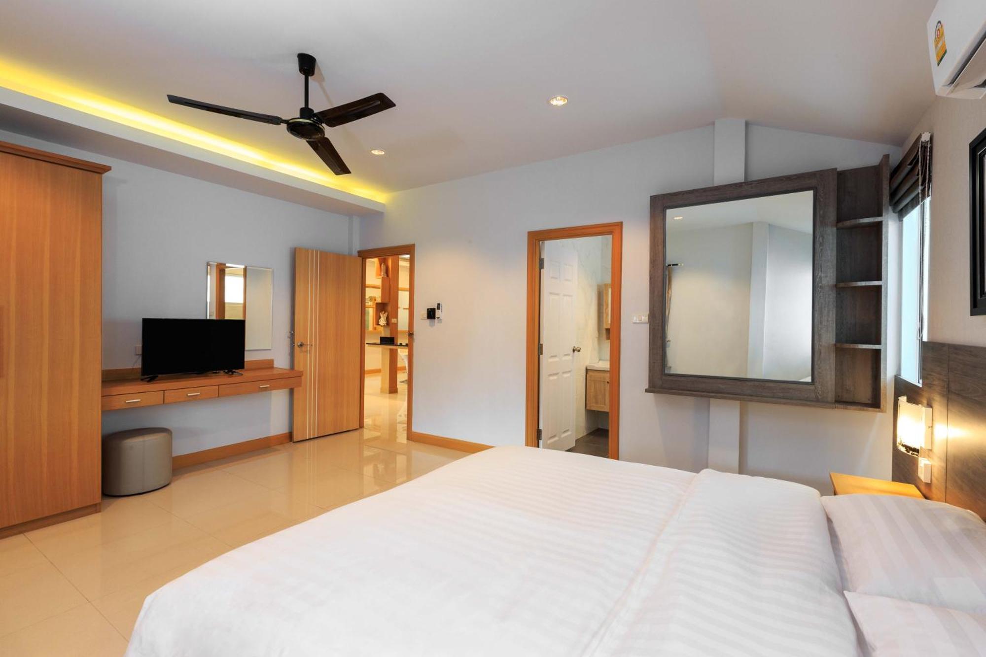 Private - Pool,sauna,snooker,bbq * Pattaya