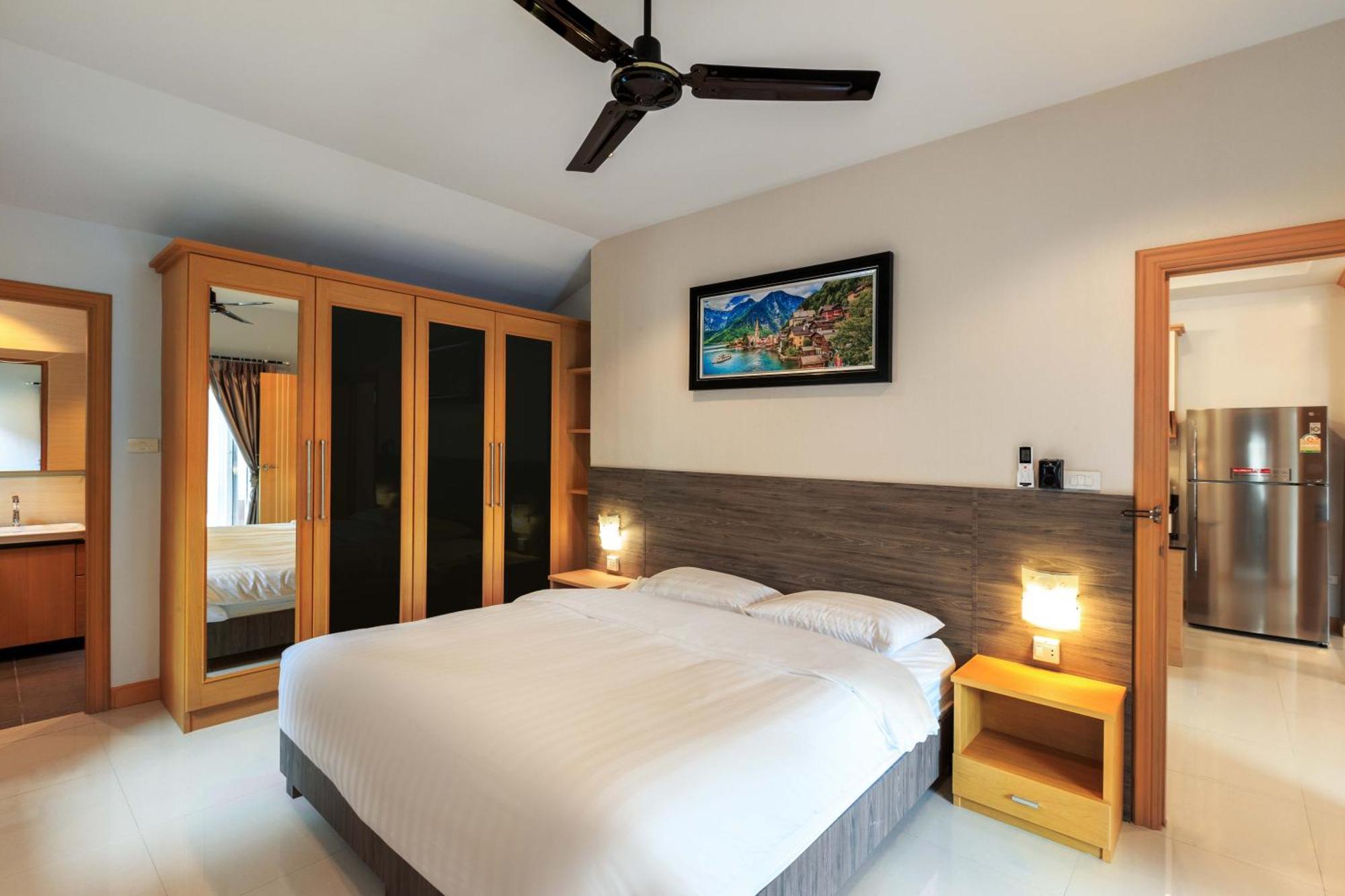 Private - Pool,sauna,snooker,bbq Villa