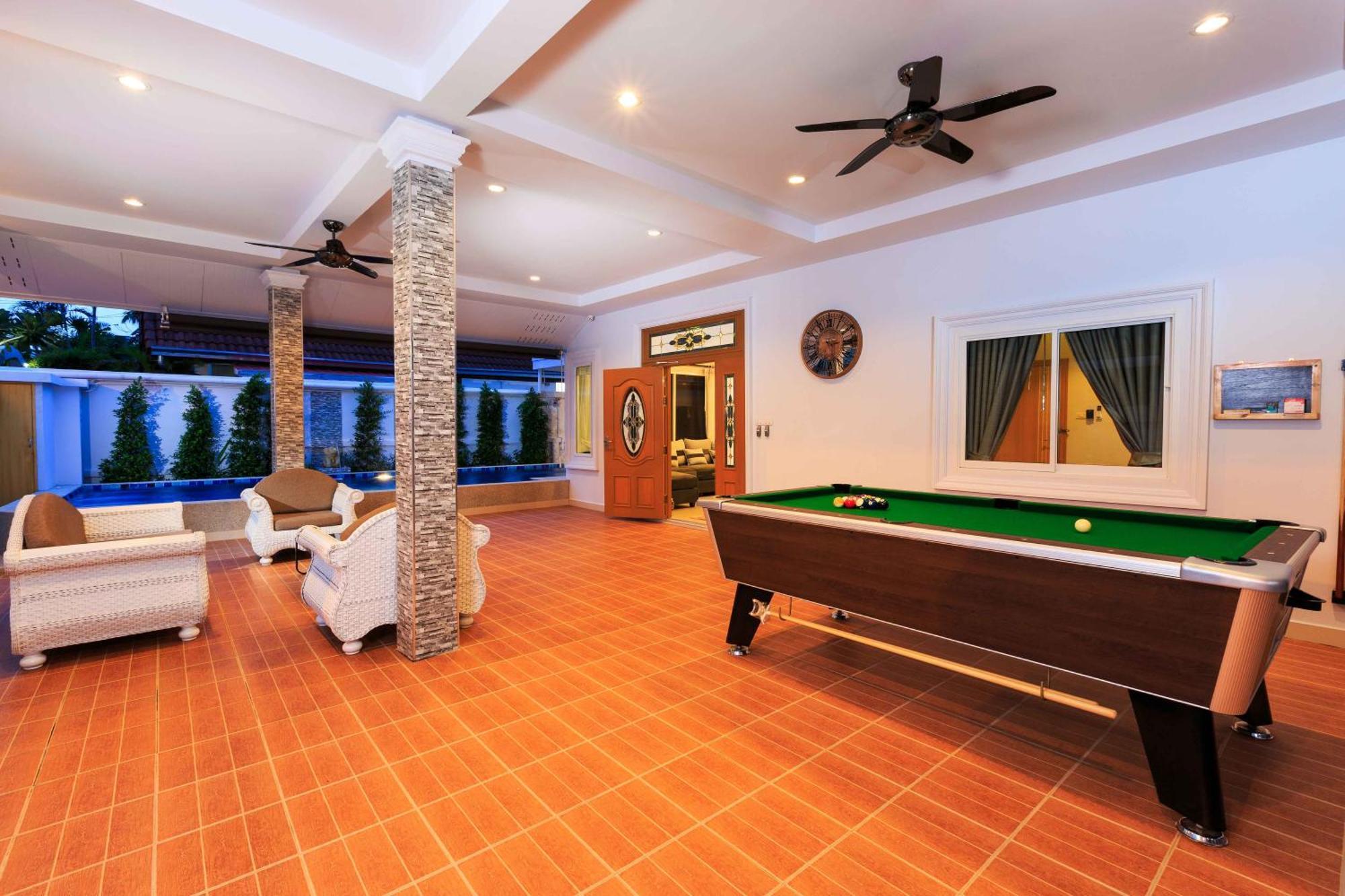 Private - Pool,sauna,snooker,bbq *