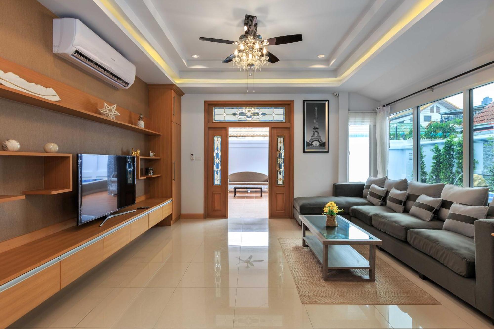 Private - Pool,sauna,snooker,bbq